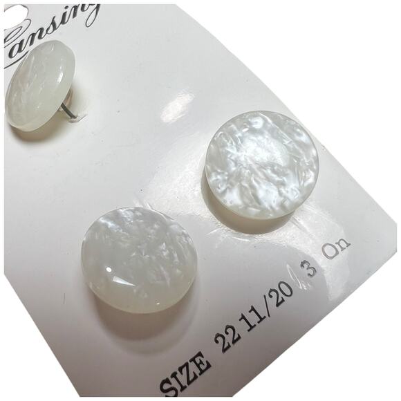 Vintage Lansing Pearlescent White Shank Buttons Set of 3 Size 22 - Picture 3 of 5